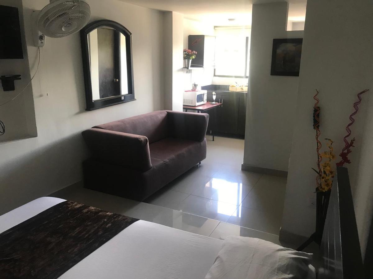 Hotel Bulerias 33 Medellin Luaran gambar