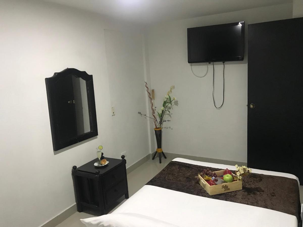 Hotel Bulerias 33 Medellin Luaran gambar